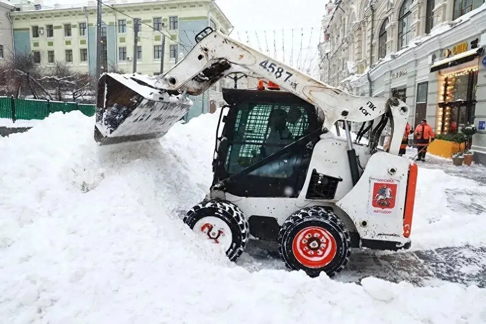 俄罗斯的塔城新疆扫雪车有多可爱